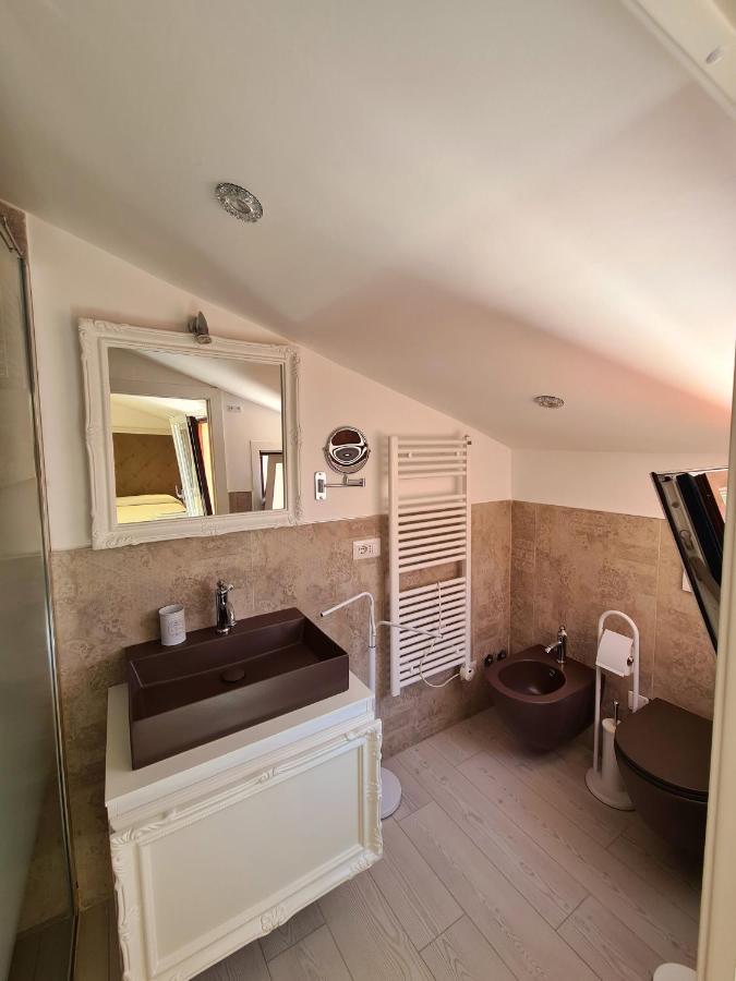 Isola Nel Parco Villas & Rooms La Maddalena  Eksteriør billede